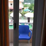 Hotel Kriti Max , Shengjin