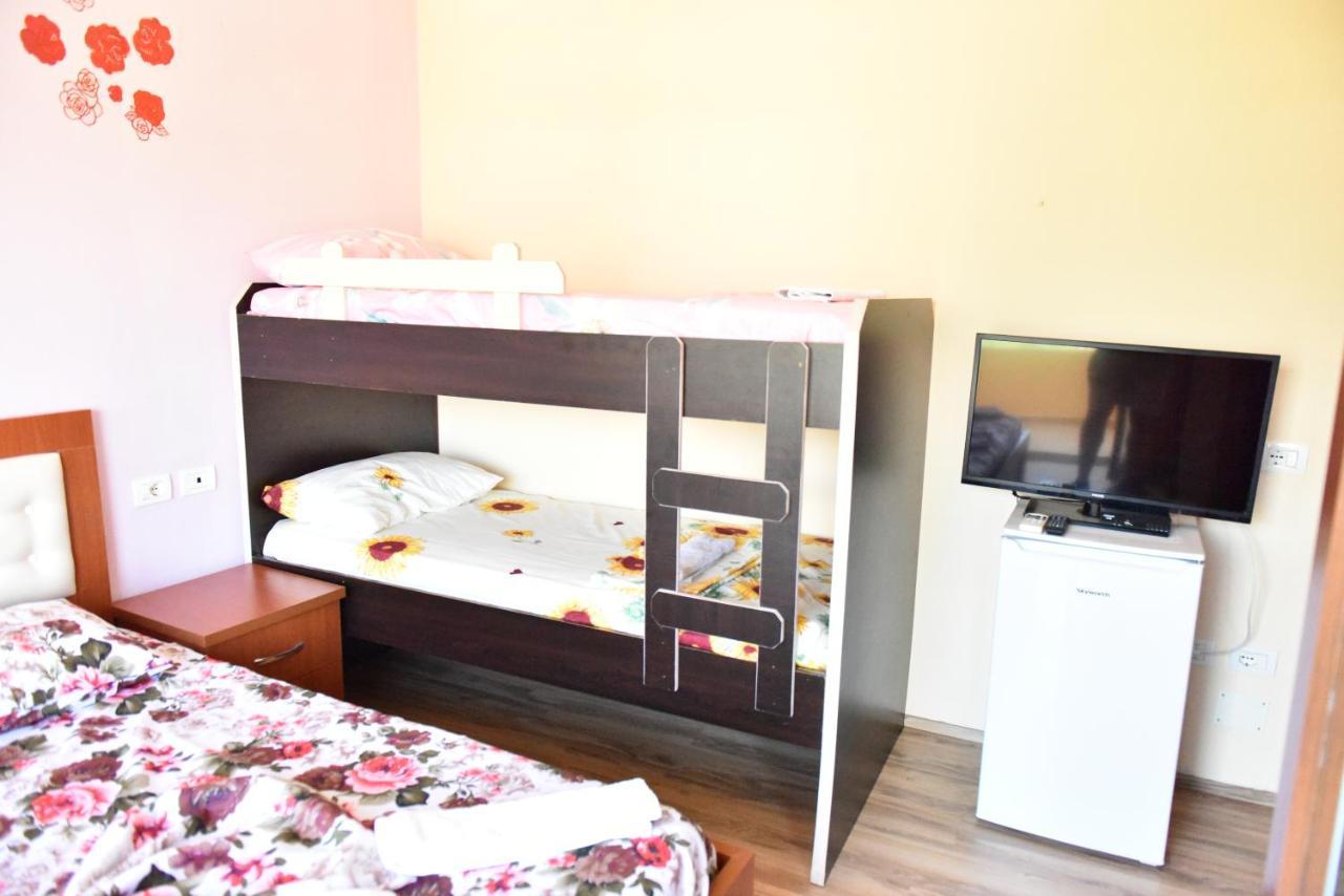 Hotel Kriti Max , Shengjin Hotel Shëngjin